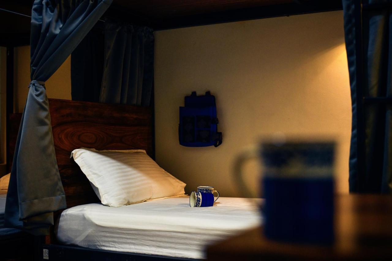 Hometales Jaipur Room photo
